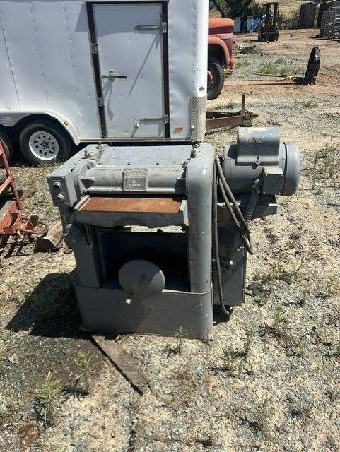Metal working machine